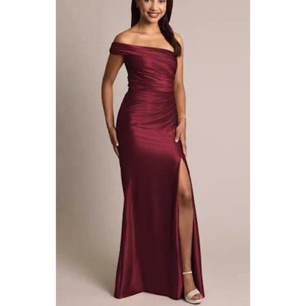 Galina Signature Ruched One-Shoulder Dress Size 6 Wine Evening Formal Bridesmaid